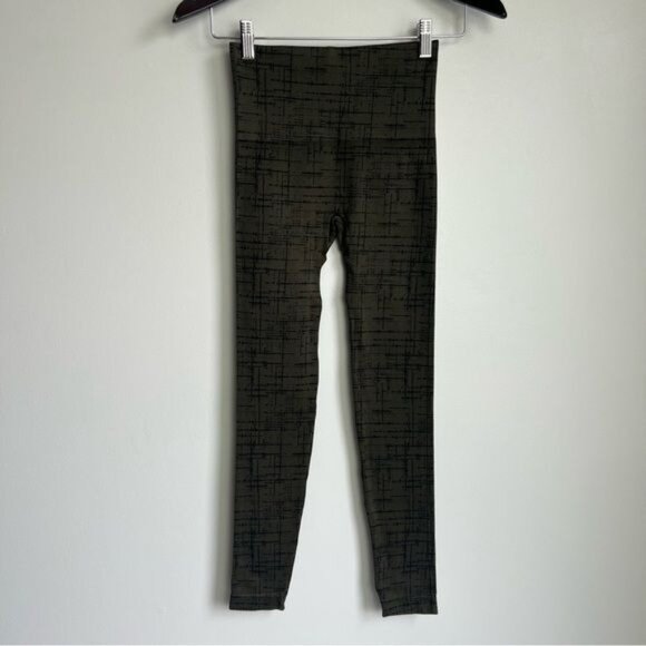 SPANX Look at Me Now Crosshatch Seamless Leggings - S - Picture 2 of 5